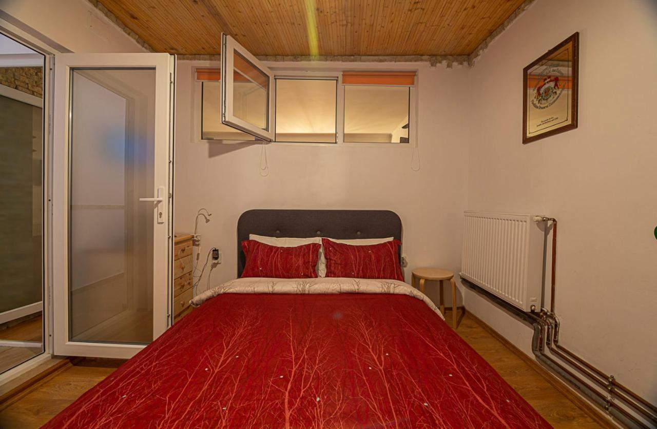 Casa Sara Apartment Sinaia Bagian luar foto