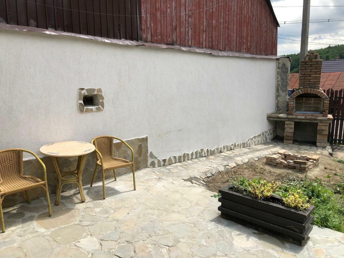 Casa Sara Apartment Sinaia Bagian luar foto